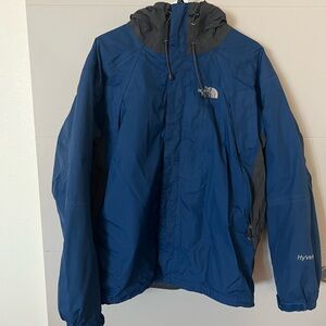 The North Face Men's Two-Tone Blue & Gray Hooded Rain Jacket